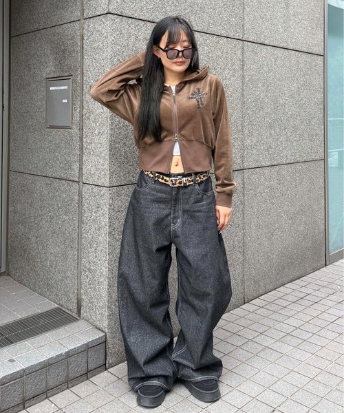 sedacle girl（セダクルガール）の「クロスモチーフベロアパーカー【SETUP着用可能】（パーカー・レディース・ブラック/ブラウン・SMALL/MEDIUM）」の18枚目の写真