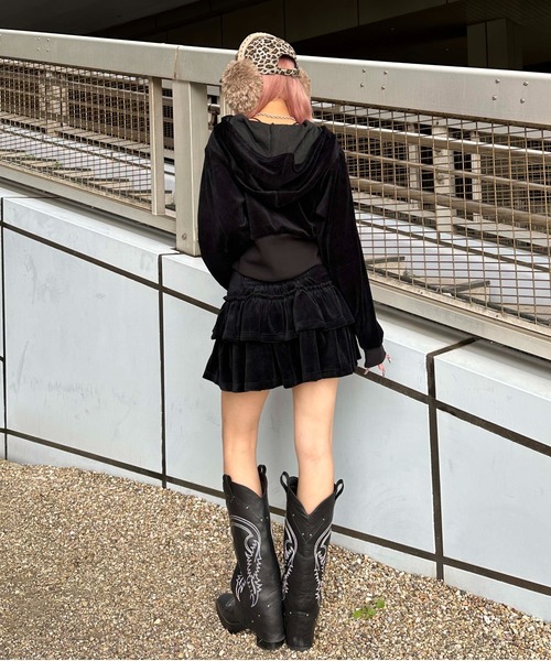 sedacle girl（セダクルガール）の「クロスモチーフベロアパーカー【SETUP着用可能】（パーカー・レディース・ブラック/ブラウン・SMALL/MEDIUM）」の8枚目の写真