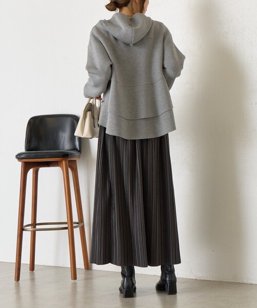 Jena espace merveilleux(ジェナ エスパスメルヴェイユ)の「ピーチボックスプリーツスカート(スカート・レディース・ベージュ/パープル/チャコールグレー・FREE)」の6枚目の写真