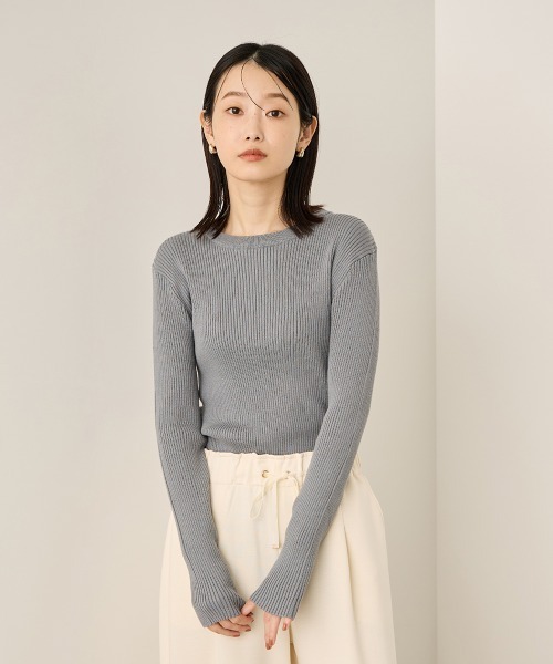 ketty(ケティ)の「チョウオンクルーネックニット≪手洗い可能≫(ニット/セーター・レディース・ライトグレー/ブラック系その他/ブラック/イエロー・M)」の3枚目の写真