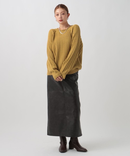 BAYFLOW（ベイフロー）の「アウトリンキングケーブルプルオーバー（ニット/セーター・レディース・オフホワイト/レッド/マスタード/ネイビー・FREE）」の22枚目の写真