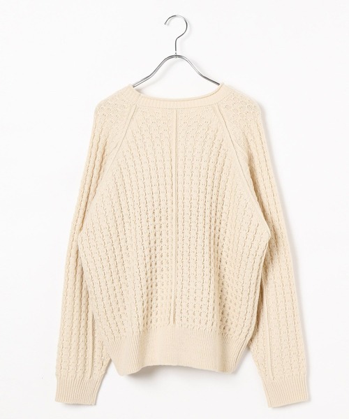 BAYFLOW（ベイフロー）の「アウトリンキングケーブルプルオーバー（ニット/セーター・レディース・オフホワイト/レッド/マスタード/ネイビー・FREE）」の7枚目の写真