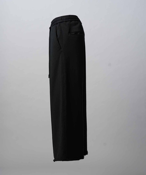 MAISON SPECIAL（メゾンスペシャル）の「《UNISEX》Loop-knit Tuck Wide Sweatpants/吊り編み裏毛タックワイドスウェットパンツ【MAISON SPECIAL/メゾンスペシャル】（スウェットパンツ・メンズ・グレー/ブラック/ライトグレー・0/1/2）」の5枚目の写真