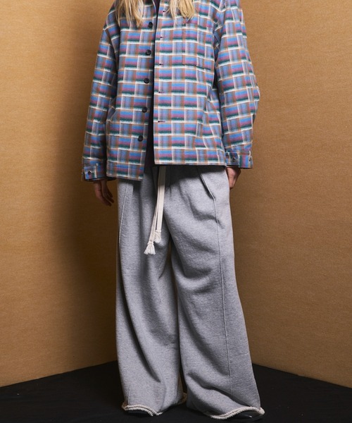 MAISON SPECIAL（メゾンスペシャル）の「《UNISEX》Loop-knit Tuck Wide Sweatpants/吊り編み裏毛タックワイドスウェットパンツ【MAISON SPECIAL/メゾンスペシャル】（スウェットパンツ・メンズ・グレー/ブラック/ライトグレー・0/1/2）」の18枚目の写真