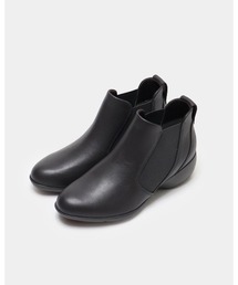 fitfit（フィットフィット）の「レザーサイドゴアアンクルブーツ（ブーツ）」