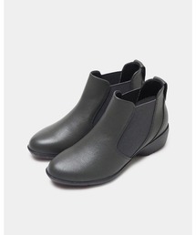 fitfit（フィットフィット）の「レザーサイドゴアアンクルブーツ（ブーツ）」