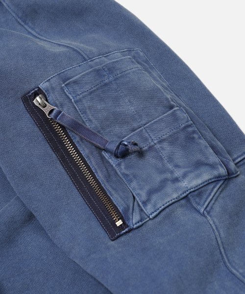 FRIZMWORKS(フリズムワークス)の「PIGMENT DYEING MIL SWEATSHIRT _ INDIGO(スウェット・レディース・その他・MEDIUM/LARGE)」の5枚目の写真