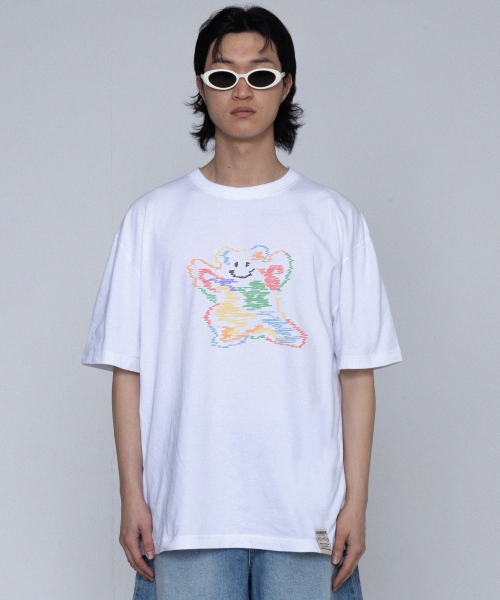GRAVER（グレーバー）の「[ユニセックス]レインボービッグクラウドベアスマイル半袖Tシャツ_ホワイト（Tシャツ/カットソー・レディース・ホワイト・LARGE/X-LARGE/SMALL/MEDIUM）」の8枚目の写真