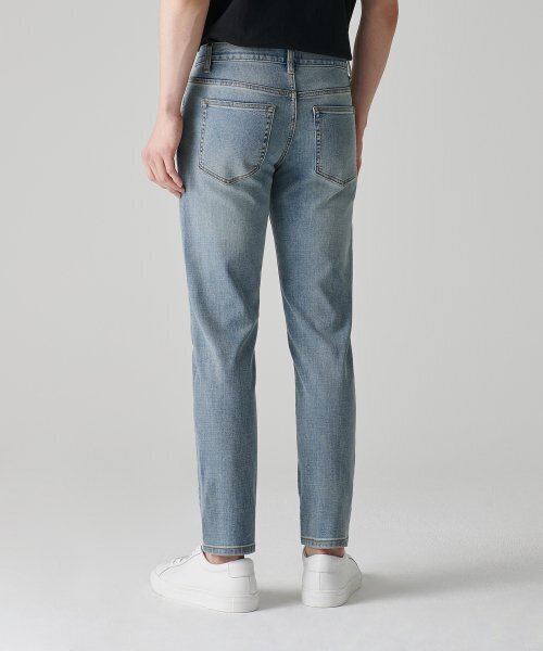 MUSINSA STANDARD（ムシンサスタンダード）の「[クールタンダード] スリムクロップデニムパンツ [スカイブルー]（デニムパンツ・メンズ・その他・26/27/34/36/38/40/42/28/29/30/31/32/33）」の2枚目の写真