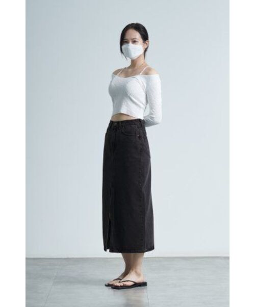 MUSINSA STANDARD WOMAN(ムシンサスタンダードウーマン)の「ウーマンズフロントスリットデニムロングスカート【ウォッシュドブラック】(スカート・レディース・その他・SMALL/MEDIUM/LARGE/X-SMALL)」の14枚目の写真