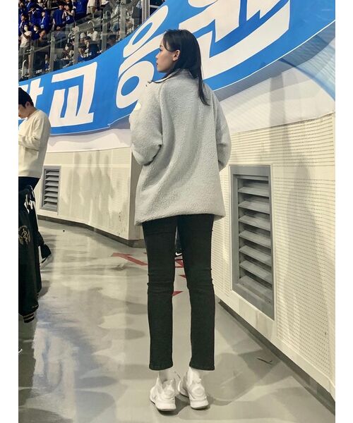 MUSINSA STANDARD WOMAN（ムシンサスタンダードウーマン）の「レディーススリムストレートデニムパンツ[ウォッシュドブラック]（デニムパンツ・レディース・その他・26/27/28/29/30/24/25）」の8枚目の写真
