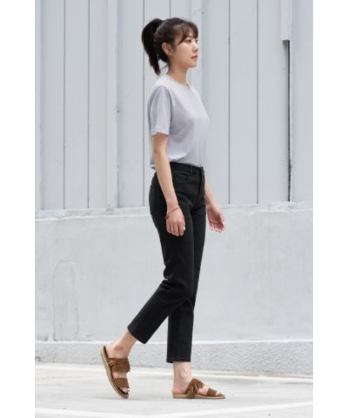 MUSINSA STANDARD WOMAN（ムシンサスタンダードウーマン）の「レディーススリムストレートデニムパンツ[ウォッシュドブラック]（デニムパンツ・レディース・その他・26/27/28/29/30/24/25）」の13枚目の写真