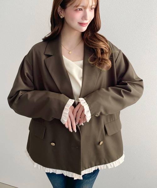moment+(モーメントプラス)の「マットゴールド釦配色フリルピンストライプWテーラージャケット(テーラードジャケット・レディース・ネイビー/ベージュ/ブラック/チャコールグレー/ブラウン・M/L)」の3枚目の写真
