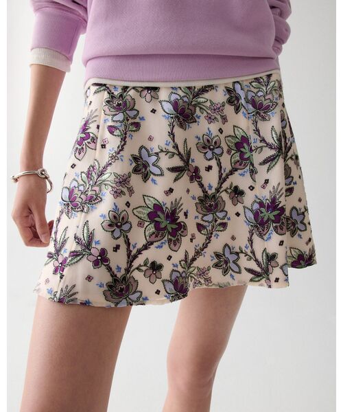 kate spade new york（ケイトスペード ニューヨーク）の「サテン デヴォレ ミニ スカート（スカート・レディース・ホワイト・4/2/0）」の2枚目の写真