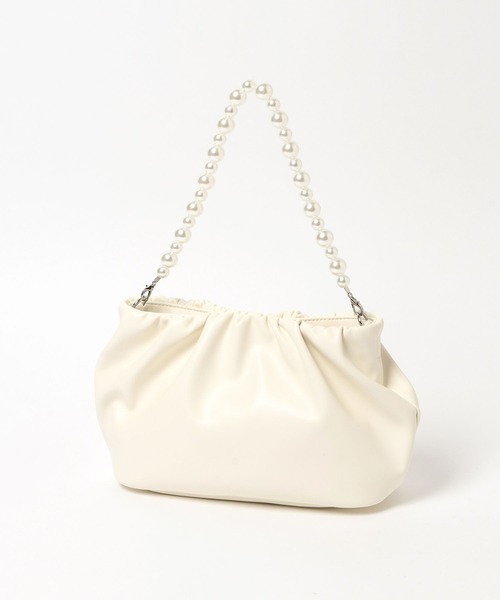 LEPSIM（レプシィム）の「【入卒式／セレモニー】パール2WAYバッグ　604308（ショルダーバッグ・レディース・ブラック/アイボリー・ONE SIZE）」の3枚目の写真