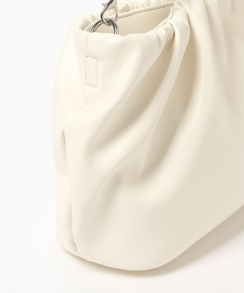 LEPSIM（レプシィム）の「【入卒式／セレモニー】パール2WAYバッグ　604308（ショルダーバッグ・レディース・ブラック/アイボリー・ONE SIZE）」の14枚目の写真