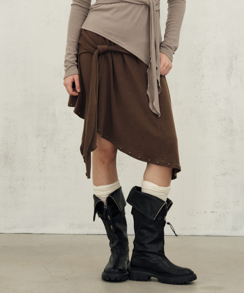 Midnight Move(ミッドナイトムーブ)の「st stud skirt (brown)(スカート・レディース・その他・FREE)」の4枚目の写真
