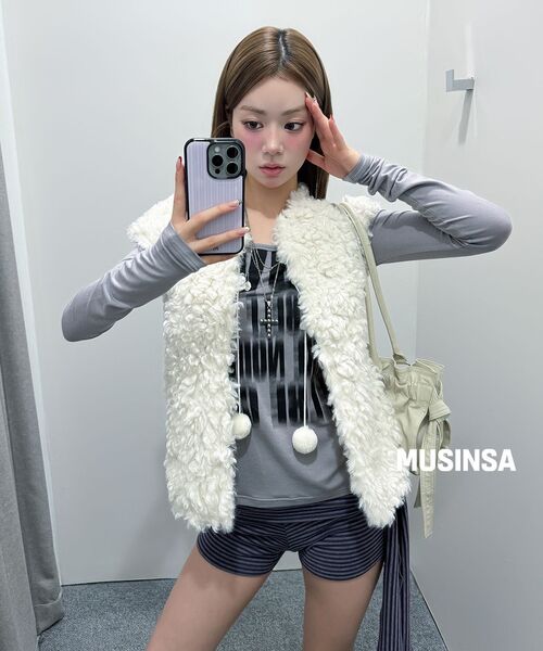 YASE(ヤセ)の「ジェラビxヤセ ウォッシングカウ キャップト ミドルブーツ ブラック(ブーツ・レディース・その他・23cm/24cm/25cm)」の6枚目の写真