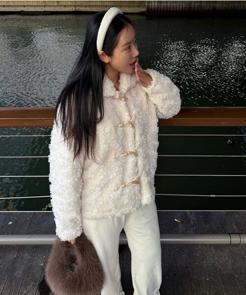 DEARSTALKER(ディアストーカー)の「MONICA LACE FLEECE JACKET - IVORY(その他アウター・レディース・その他・FREE)」の2枚目の写真