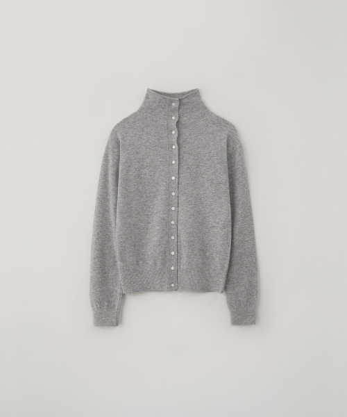 BLANKROOM HER(ブランクルームウーマン)の「ハイネックボタンカーディガン_SILVER GRAY(カーディガン/ボレロ・レディース・その他・ONE)」の1枚目の写真