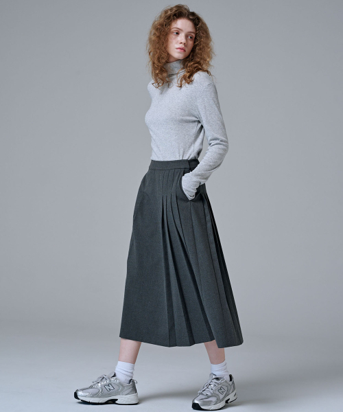 MALOUPE(マロップ)の「3108 ウールプリーツロングスカート(ダークグレー)(スカート・レディース・ダークグレー・30/26/28)」の7枚目の写真