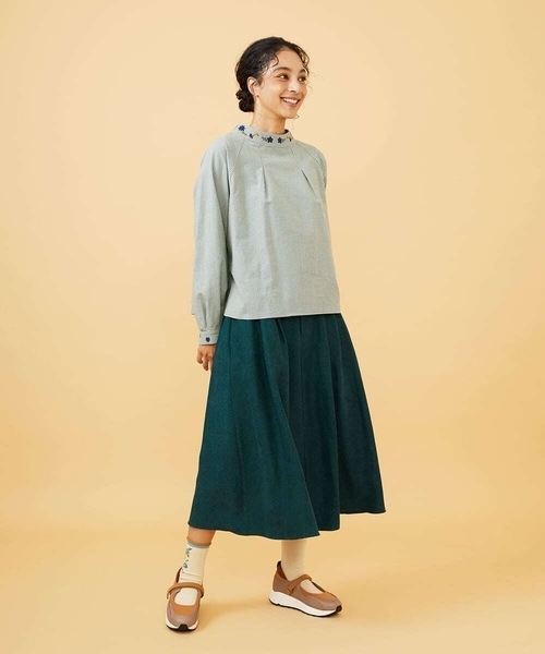 Jocomomola(ホコモモラ)の「Pradera ピーチ起毛タックスカート(スカート・レディース・グリーン/ベージュ・40)」の15枚目の写真