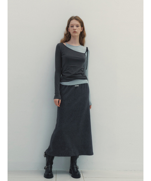 NEEV(ニーヴ)の「Smoke Banding Long Skirt (Charcoal)(スカート・レディース・その他・FREE)」の2枚目の写真