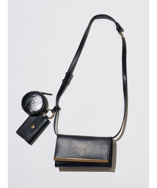 ELENDEEK（エレンディーク）の「3WAYベルトバッグ（ショルダーバッグ・レディース・オフホワイト/ブラック/ブラウン・FREE）」の6枚目の写真