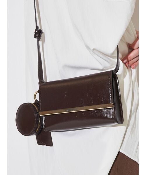 ELENDEEK（エレンディーク）の「3WAYベルトバッグ（ショルダーバッグ・レディース・オフホワイト/ブラック/ブラウン・FREE）」の17枚目の写真