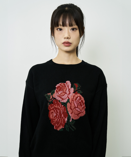 Flower Knit Sweater (Black) — вязаный свитер с цветочным узором, черный