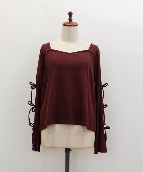 CLETTE(クレット)の「CLETTEオリジナル袖リボンハートネックカットソー(Tシャツ/カットソー・レディース・オフホワイト/ブラック・LL/4L/3L)」の9枚目の写真