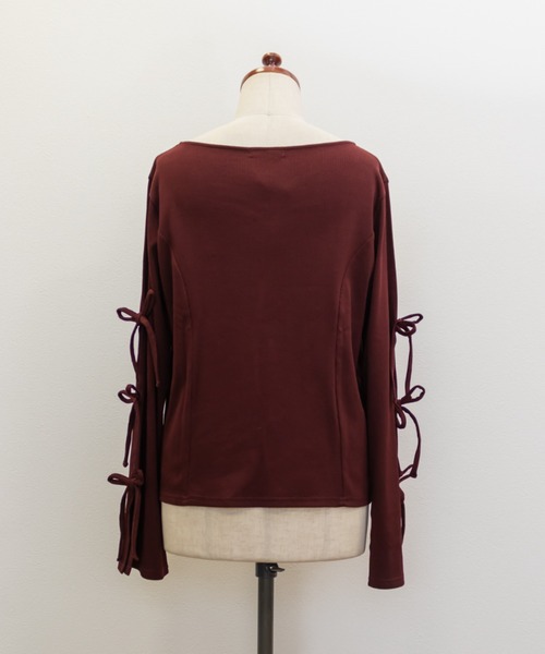 CLETTE(クレット)の「CLETTEオリジナル袖リボンハートネックカットソー(Tシャツ/カットソー・レディース・オフホワイト/ブラック・LL/4L/3L)」の10枚目の写真