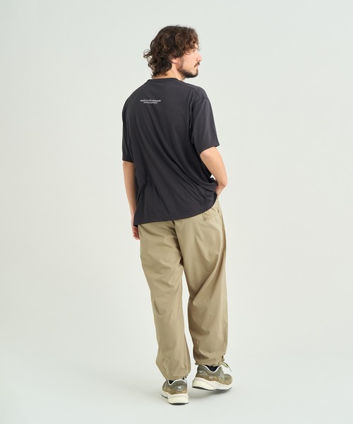 NANGA(ナンガ)の「DRY MIX PIVOT SLEEVE TEE/ドライミックス ピボットスリーブ Tシャツ(Tシャツ/カットソー・メンズ・ホワイト/ブラック/レッド・L/M/S/XL)」の9枚目の写真