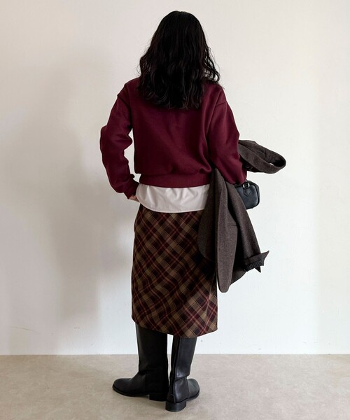 fredy emue(フレディエミュ)の「ハートグラフィックロゴスウェットプルオーバー(スウェット・レディース・ボルドー/ライトグレー/ブルー系その他・38)」の9枚目の写真