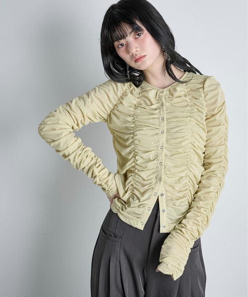 THE YOn（ザヨン）の「2WAYシャーリングシアーカーディガン（Tシャツ/カットソー・レディース・ライム/ブラウン/ブラック/アイボリー・FREE）」の4枚目の写真