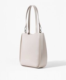 SONORIAL（ソノリアル）の「Cloche bag (tall) - vanilla（ショルダーバッグ）」