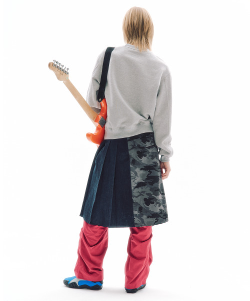 TRIPSHOP(トリップショップ)の「トリップサウンド スウェット(スウェット・レディース・グレー・SMALL/MEDIUM)」の2枚目の写真