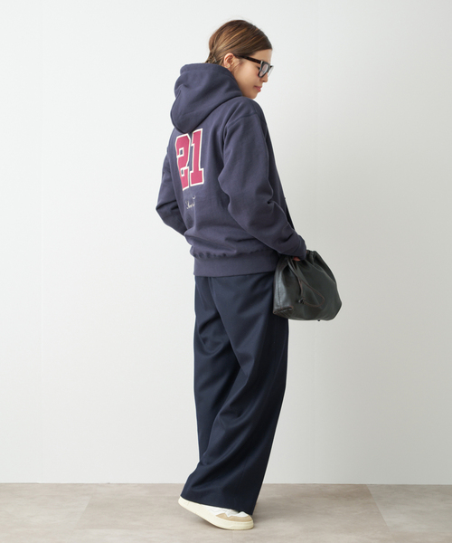 Deuxieme Classe(ドゥーズィエムクラス)の「BTN 21 Hoodie スウェット(パーカー・レディース・ネイビー・FREE)」の18枚目の写真