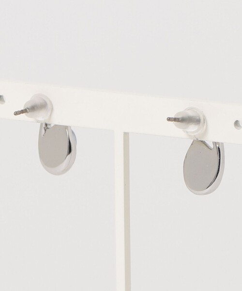 fredy emue（フレディエミュ）の「クリアカラードロップピアス（ピアス（両耳用）・レディース・ライトブルー/ブラウン/ベージュ・FREE）」の4枚目の写真