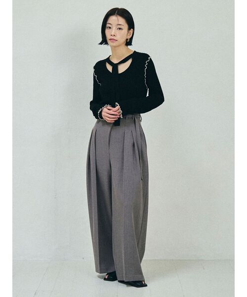 LAGUNAMOON（ラグナムーン）の「デザインリブボウタイニットプルオーバー（ニット/セーター・レディース・ブラック/ブラウン/ブルー・FREE）」の5枚目の写真