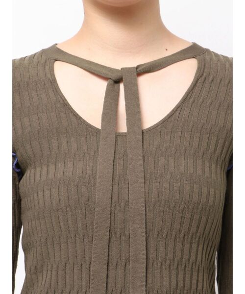 LAGUNAMOON（ラグナムーン）の「デザインリブボウタイニットプルオーバー（ニット/セーター・レディース・ブラック/ブラウン/ブルー・FREE）」の15枚目の写真