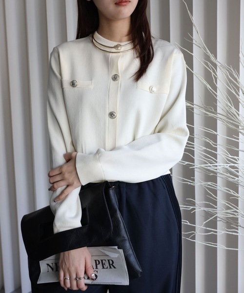 YENNA（イェンナ）の「【 2026 SS 新作 】金釦コンパクトカーディガン（カーディガン/ボレロ・レディース・ブラック/ホワイト×ブラック/アイボリー/ネイビー/ブラウン/ブラック×ホワイト/グレイッシュベージュ・FREE）」の18枚目の写真