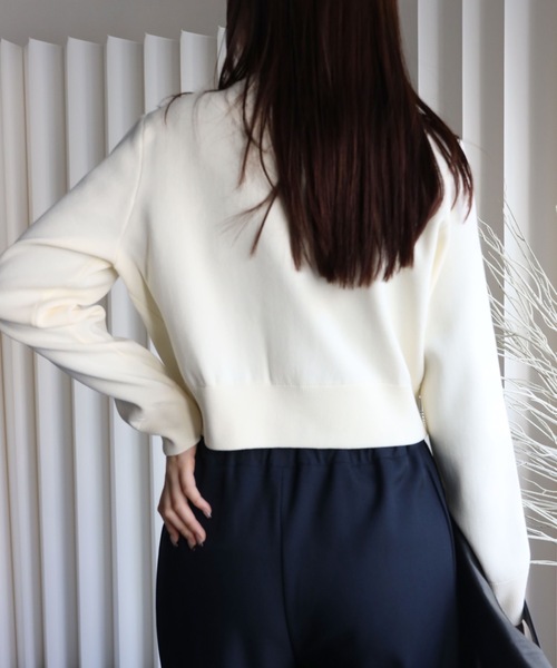 YENNA（イェンナ）の「【 2026 SS 新作 】金釦コンパクトカーディガン（カーディガン/ボレロ・レディース・ブラック/ホワイト×ブラック/アイボリー/ネイビー/ブラウン/ブラック×ホワイト/グレイッシュベージュ・FREE）」の22枚目の写真