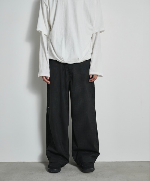 BLANK HOTEL(ブランクホテル)の「3D Design TR Stripe Wide Pants / 3DデザインTRストライプワイドパンツ(スラックス・メンズ・グレー/ブラック・L/M/S)」の17枚目の写真