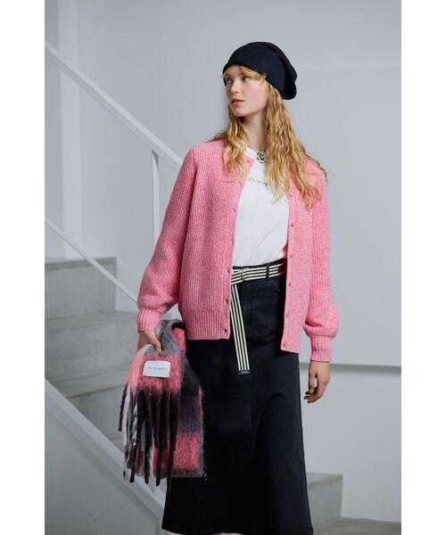 To b. by agnes b.（トゥービーバイアニエスベー）の「To b. by agnes b. x RED CARD TOKYO デニムロングスカート（スカート・レディース・ネイビー・38/40/36）」の9枚目の写真