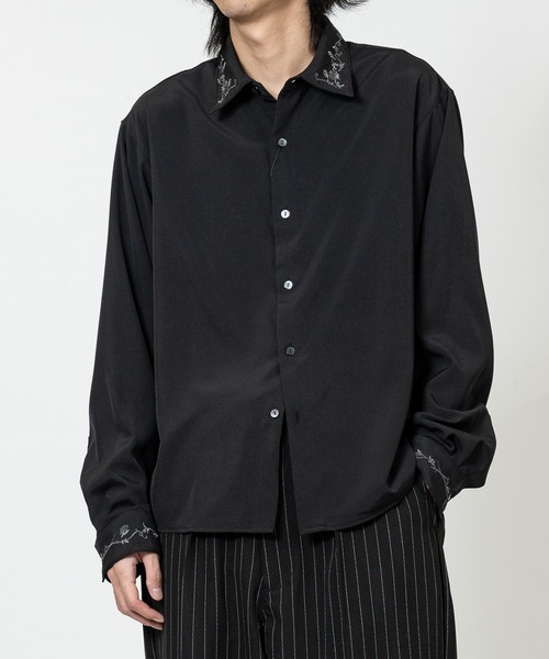 JOHN'S CLOSET（ジョンズクローゼット）の「【13】襟/カフス デザインエンブロイダリーシャツ（シャツ/ブラウス・メンズ・ホワイト/ブラック・MEDIUM/LARGE）」の5枚目の写真