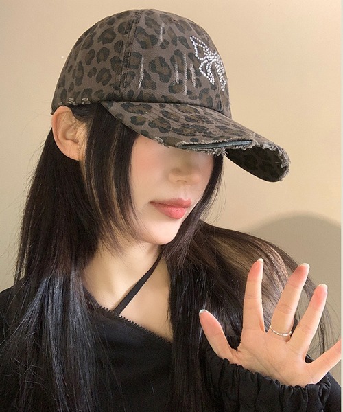 NANEA（ナネア）の「ラインストーンリボン ヒョウ柄キャップ（キャップ・レディース・ブラウン/ベージュ・フリー）」の18枚目の写真