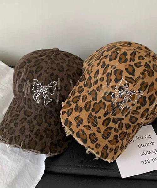 NANEA（ナネア）の「ラインストーンリボン ヒョウ柄キャップ（キャップ・レディース・ブラウン/ベージュ・フリー）」の13枚目の写真