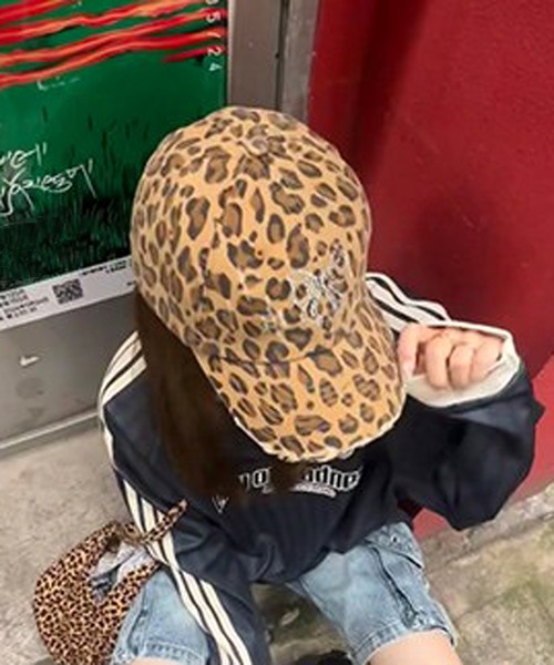 NANEA（ナネア）の「ラインストーンリボン ヒョウ柄キャップ（キャップ・レディース・ブラウン/ベージュ・フリー）」の3枚目の写真
