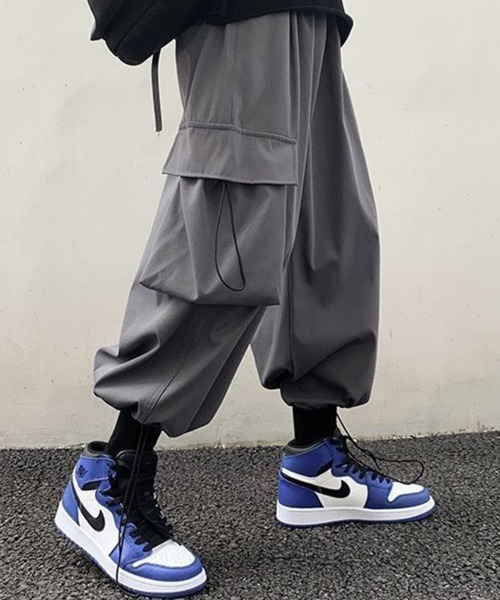 KELVIN(ケルヴァン)の「Cargo Tuck Jogger Pants カーゴ タック ジョガーパンツ(カーゴパンツ・メンズ・ブラック・MEDIUM/LARGE)」の5枚目の写真